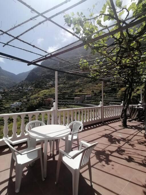 Casa Con Vistas En Hermigua Εξωτερικό φωτογραφία